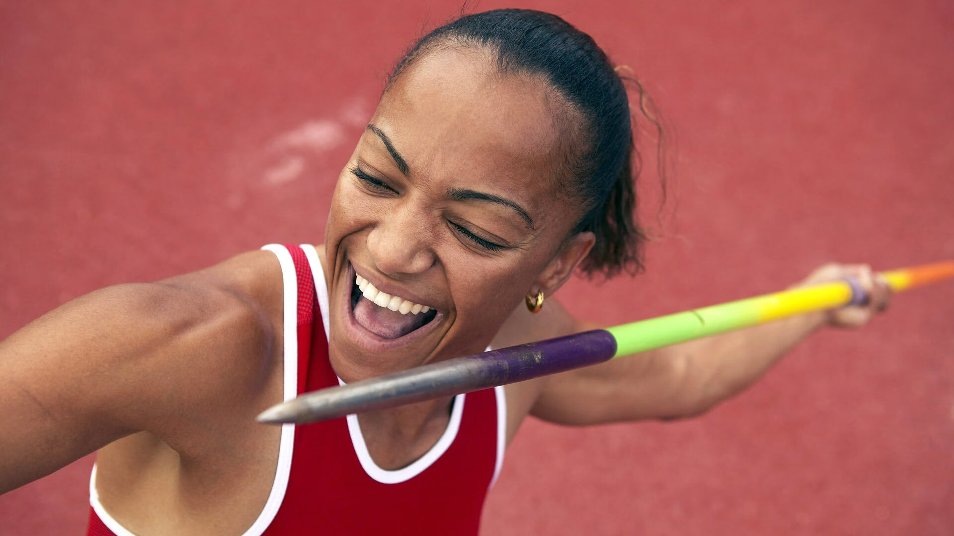 特色篮球文化融入少数民族地区,促进民族团结发展,篮球的民族性