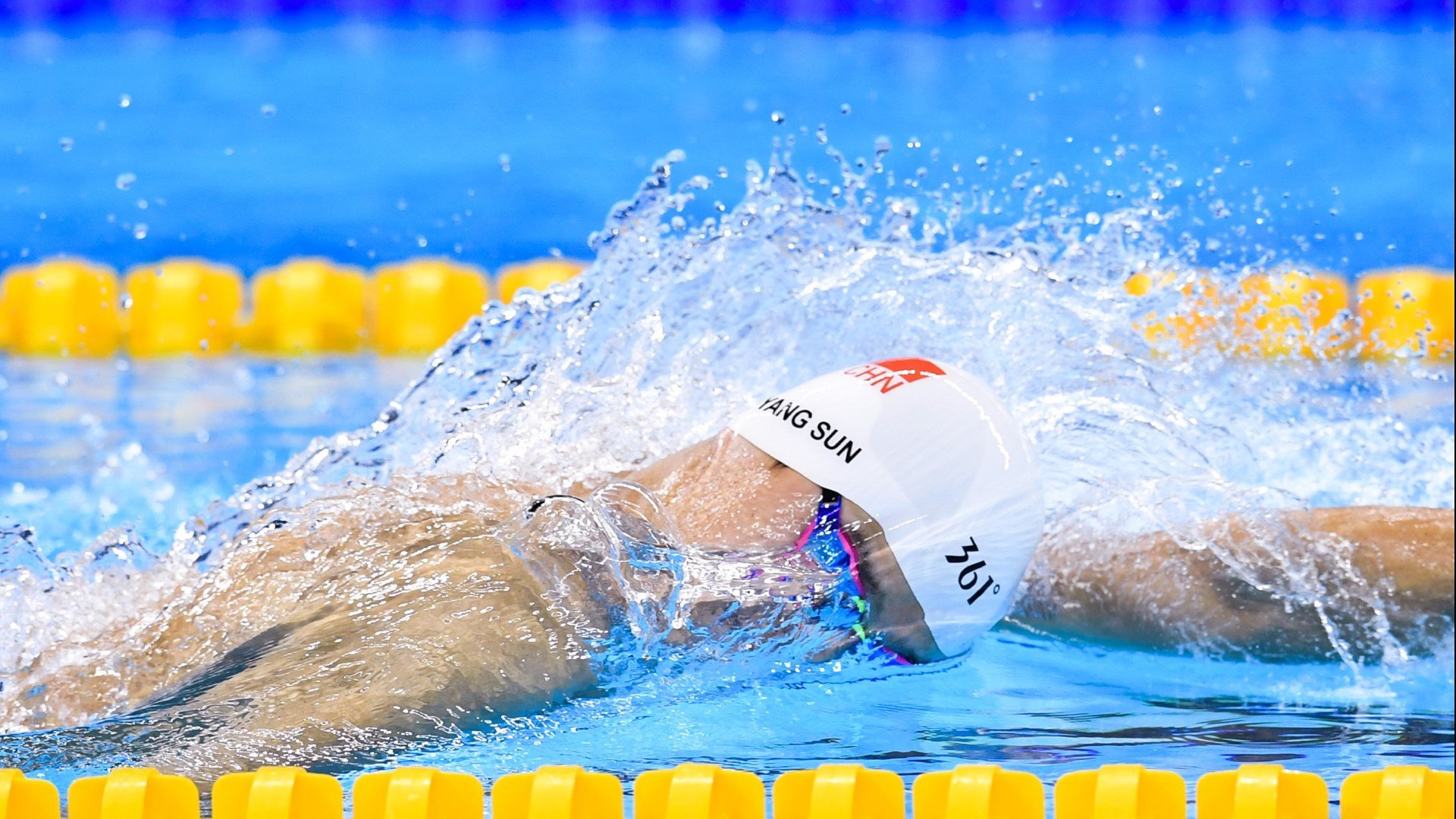 AYX SPORTS-欧预赛充满悬念——各大豪强围绕冠军火拼，欧预赛是什么